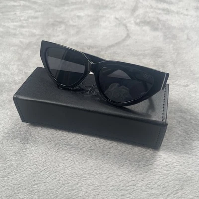 Gafas de sol para mujer The Gold Gods Thalia negras Cateye GG23-201 NEGRAS Foto 1 de 4