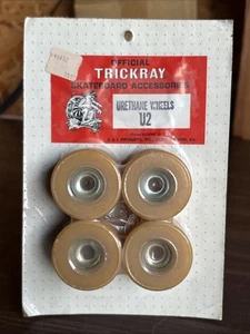 VINTAGE 1970’s OFFICIAL TRICKRAY URETHANE 1 1/2” WIDE SKATEBOARD WHEELS U2 NOS - Picture 1 of 8