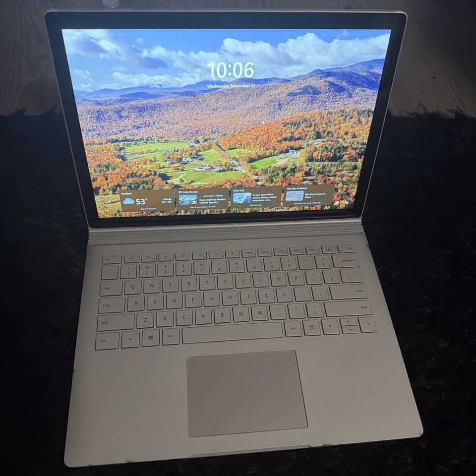 Microsoft Surface Laptop 3 13.5 pulgadas i7 1.3GHz, 512GB SSD, 16GB RAM Foto 1 de 4