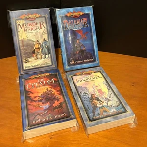 DragonLance: Complete Classics Series 1-4, Dungeons & Dragons Paperback Lot, VG - Picture 1 of 10