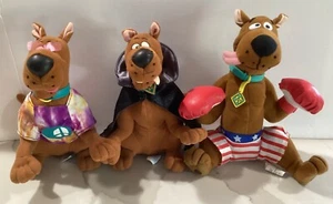 Vintage SCOOBY-DOO Plush Lot: PEACE HIPPIE, VAMPIRE, BOXER 8”-9” - Picture 1 of 9