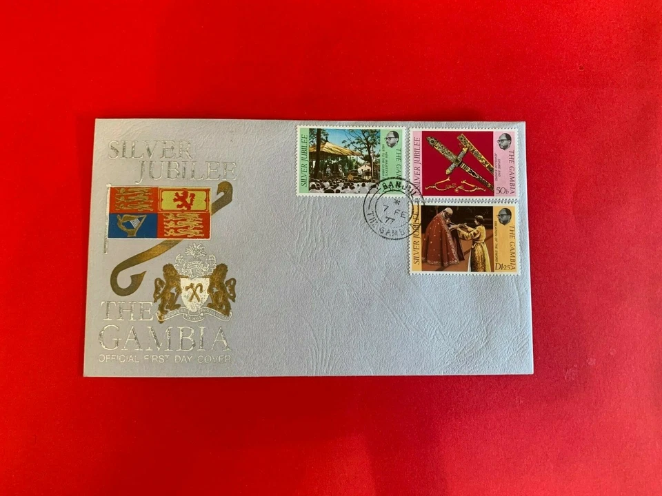 GAMBIA 1977 FDC REINA ISABEL 2 JUBILEO DE PLATA 02 Foto 1 de 1