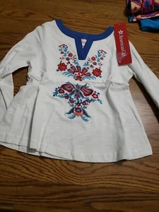 American Girl Floral Embroidered Shirt Girls XS Desert Primrose top New w / tags - Picture 1 of 9