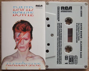 DAVID BOWIE - ALADDIN SANE (RCA NK83890) 1980s EUROPE CASSETTE REISSUE - SCREWS - Picture 1 of 3