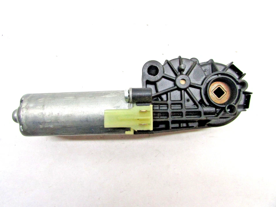 Volvo S60 2008 asiento reclinable delantero derecho motor 0 390 203 247 OEM 05 06 07 08 09 Foto 1 de 4