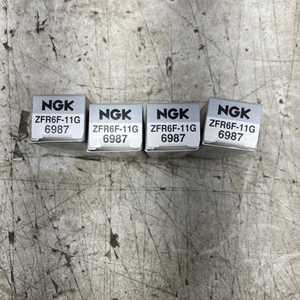 Bujía NGK ZFR6F-11G/07 - Estuche de 120 (Nuevo Stock Antiguo) - Imagen 1 de 5