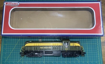 Williams 23004 Seaboard Alco RS3 Diesel Locomotive #1633 O Gauge - Image 1 of 4