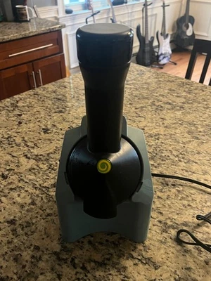 Yonanas 902AB Classic Vegan, Milchfrei Tiefkühlobst Soft Serve Maker - Bild 1 von 4