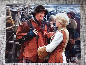 Foto ufficiale Xena 8x10 Gabrielle & Joxer XE-MISC131 Renee O'Connor & Ted Raimi - Foto 1 di 2