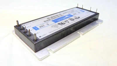 VICOR VI-B30-CV DC to DC Converter Input 48VDC 200W output 5VDC 150W NOS - Image 1 of 4