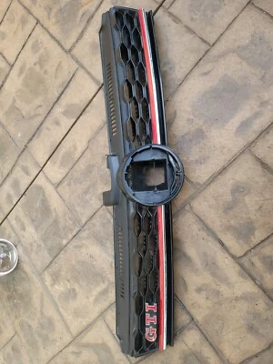 💥💥💥2015 2016 2017 VOLKSWAGEN GOLF GTI parrilla superior delantera OEM 5G0-853-653 Foto 1 de 4