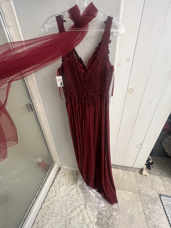 Bridesmaid Dress Fiesta - Image 1 of 4