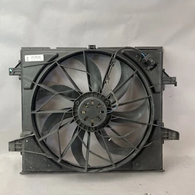 Motor de refrigeración eléctrico Jeep Grand Cherokee 2011-2022 OEM Foto 1 de 4