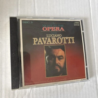 A Night At the Opera with Luciano Pavarotti - Audio CD By Various - Disk 3 Foto 1 de 4
