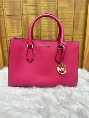 Bolso Michael Kors Sheila Bolso Mediano Cartera Cuero Rosa Carmín Liquidación Foto 1 de 4