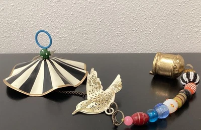 Mackenzie Childs 奇异感觉风铃鸟珠金属顶篷 20 英寸长 — 第 1/4 张图片