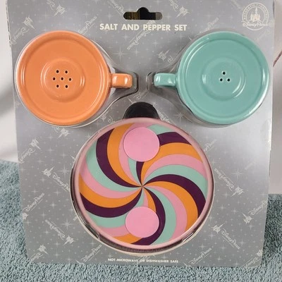 Bandeja de sal y pimienta para taza de té de los parques de Disney Alicia en el país de las maravillas Sombrerero loco fiesta de té Foto 1 de 4
