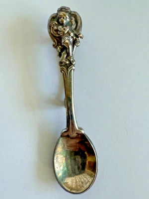 Broche cuchara figurativa querubín vintage | Prendedor Cupido tono plata | Barroco ornamentado Foto 1 de 4