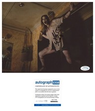 Alyssa Sutherland ‘Evil Dead Rise’ Signed Autographed 8x10 Photo ‘Ellie’ ACOA Alyssa Sutherland ‘Evil Dead Rise’ Signed Autographed 8x10 Photo ‘Ellie’ ACOA