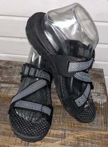 SKECHERS Sz 8 Black Reggae Outdoor Lifestyle Comfort Flip Flop Slides Sandals - Picture 1 of 9