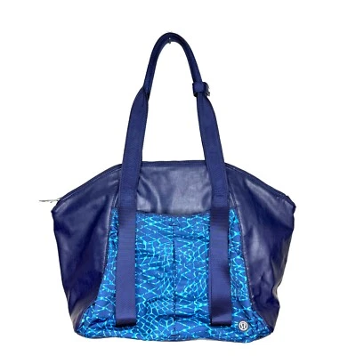 Bolso de Mano Lululemon Free To Be Mujer Salsa Serpiente Kayak Azul Héroe Azul W9MDBS Foto 1 de 4
