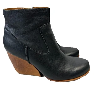 kork ease Michelle Ankle Zip Boots Women Size 9M Black Leather Wood Wedge Heel - Picture 1 of 9