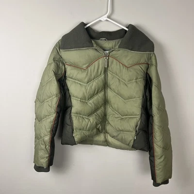 Chaqueta acolchada Steve Madden recortada grano oliva mediana cálida longitud media Foto 1 de 4