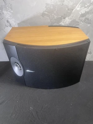 Bose 301 V Direct Reflecting Right Speaker Fake Wood Grain - Image 1 of 4