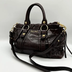 Miu Miu VITELLO LUX Bolso de Mano 2 Vías Bolso de Hombro Cuero Marrón Oscuro Usado 5215 - Imagen 1 de 9
