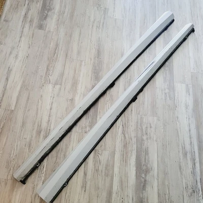 💥 2015 AUDI S3 8V OEM FALDÓN LATERAL DERECHO IZQUIERDO PANEL BASCULANTE MOLDURA CON SOPORTE Foto 1 de 4