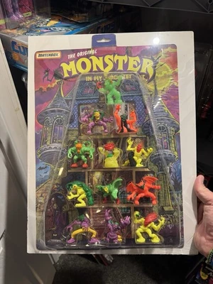 CAJA DE CERILLAS MONSTER IN MY POCKET 1991 DE COLECCIÓN SUPER ATERRADOR CON MONSTRUOS BRILLANTES CAJA NUEVA Foto 1 de 4
