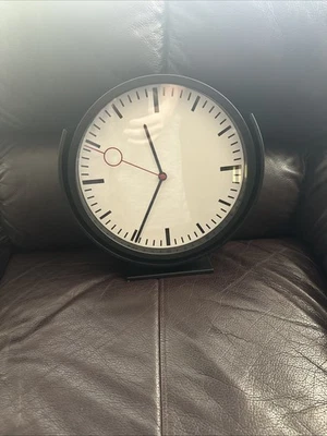 Relógio de parede Ikea BISSING silencioso dupla face preto 404.542.87 - Imagem 1 de 4