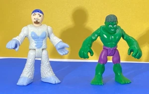 2 Stück Imaginext Incredible Hulk und Yeti Hasbro Marvel Hero Squad 2010 - Bild 1 von 5
