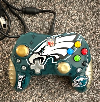 Vintage Mad Catz Philadelphia Eagles NFL Xbox Control Pad Pro Controller - Image 1 of 4