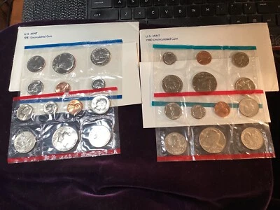 1980 & 1981 US Mint Sets BU In Original Packaging! - Image 1 of 4