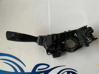 Interruptor de control de faros de columna de dirección Toyota Camry 2015-2017  Foto 1 de 3