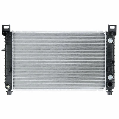 Radiator Fits 2002 2003 2004 2005 Cadillac Escalade Foto 1 de 4