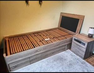 bett 1 x 2 m, zustand gut, farbe ... - Bild 1 von 1