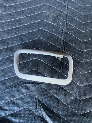 1995 - 1998 年沃尔沃 S90 V90 内部左门把手环绕装饰棕褐色原始设备制造商 #1865E — 第 1/2 张图片