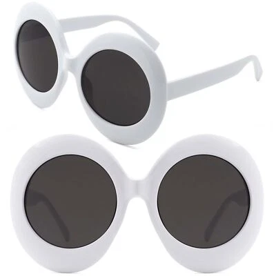 Gafas de sol blancas redondas exageradas de gran tamaño de inspiración vintage para mujer Foto 1 de 3
