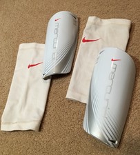 White Nike Mercurial Lite Soccer/Football Shin Guards Large