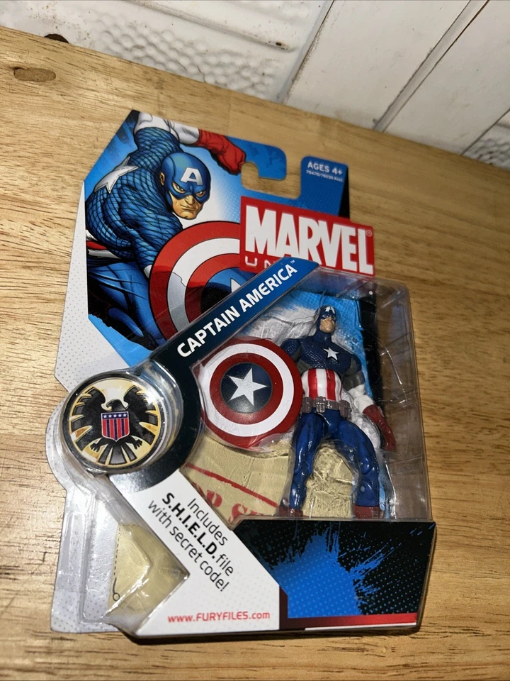 2008 Marvel Universe 3,75» Капитан Америка # 012 Hasbro 2008 в заводской упаковке - Изображение 1 из 4