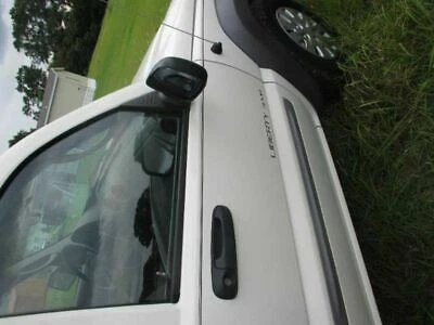 Cuarto de cristal trasero derecho OEM 2002 2003 2004 2005 2006 2007 Jeep Liberty Foto 1 de 4