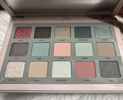 Natasha Denona Retro Glam Eyeshadow Palette 15 Pan Color Pressed Powder Pigment - Image 1 of 4