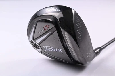 Titleist 915 D2 Driver / 9.5 Degree / Regular Flex Evenflow Riptide 50 Shaft - Image 1 of 4
