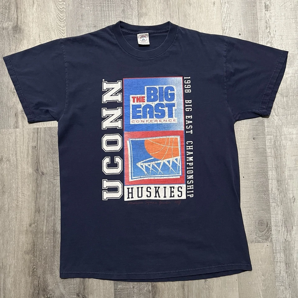 Vintage UCONN Huskies 1998 Big East Championships College T Shirt Sz Large - Image 1 of 4