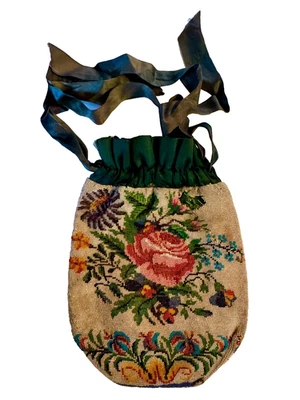 Antiguo Monedero Victoriano Floral Jardín Micro Cuentas Retícula Cinta Seda Foto 1 de 4