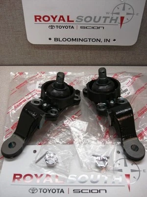Toyota Tundra 2004 - 2006 Sequoia 2004 -2007 Lower Ball Joint Kit 14mm Bolt OE - Image 1 of 4
