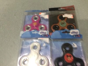 LOT 4 Disney Emoji 3 Way Diztracto Spinnerz Mickey BRAND NEW - Picture 1 of 4