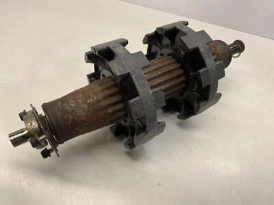 Conjunto de eje de transmisión, 9 dientes, métrico - Polaris Switchback 2016 | Naranja 57473 Foto 1 de 4